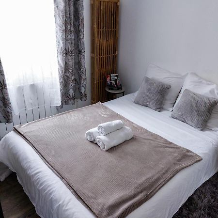 Le Namaste - Petit Dejeuner, Netflix, Jacuzzi Apartment Rouen Ngoại thất bức ảnh