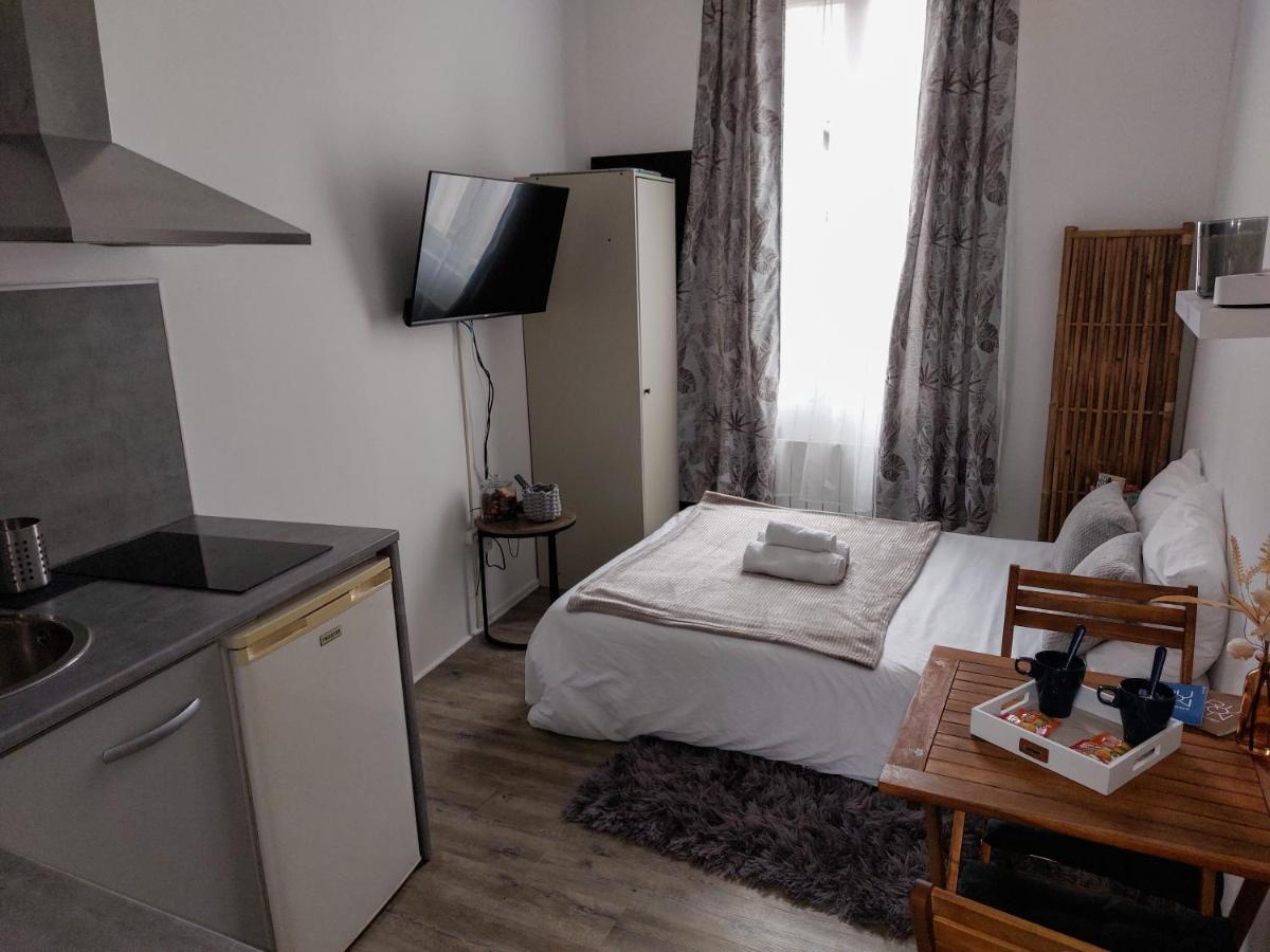 Le Namaste - Petit Dejeuner, Netflix, Jacuzzi Rouen Ngoại thất bức ảnh